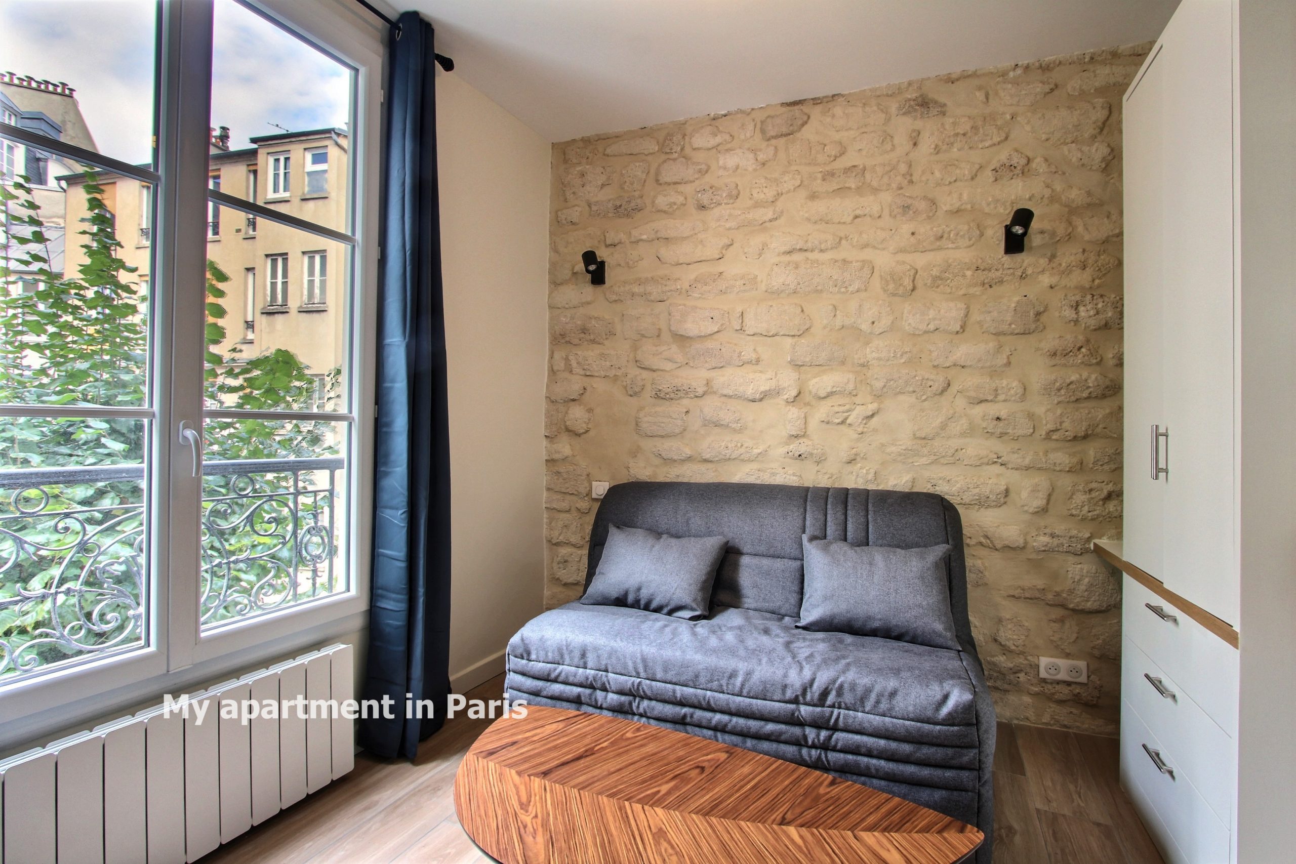 Rent a furnished studio in Paris 6th - 17m2 - Jardin du Luxembourg, Rue ...